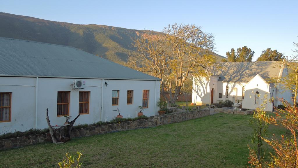 Angler And Antelope Guesthouse Somerset East Exterior photo